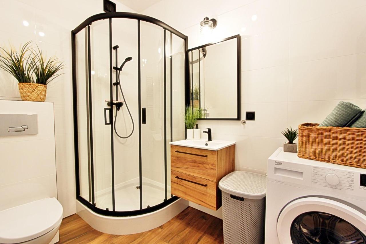 Apartament Kotwica Z Prywatnym Miejscem W Hali Garazowej Apartment Swinoujscie Luaran gambar