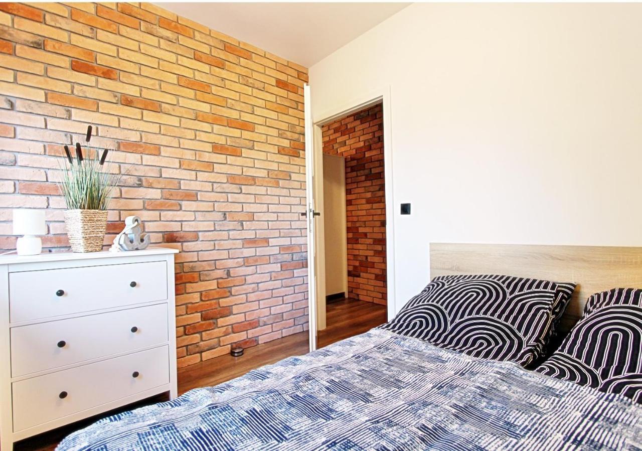 Apartament Kotwica Z Prywatnym Miejscem W Hali Garazowej Apartment Swinoujscie Luaran gambar